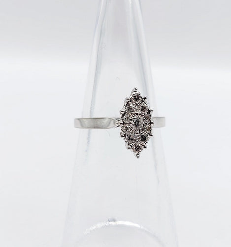 Bague 48.5 Bague marquise vintage en or blanc 18k et diamants 58 Facettes A07498