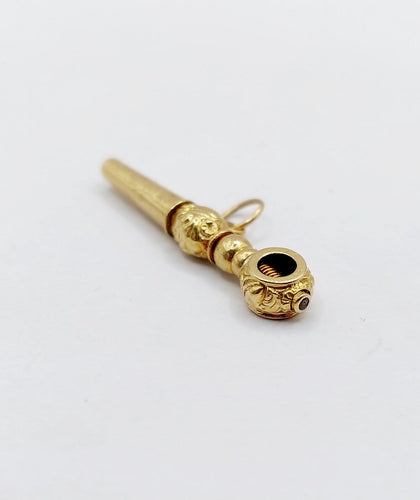 Montre Pendentif clé de montre antique en or 18k 58 Facettes A07508
