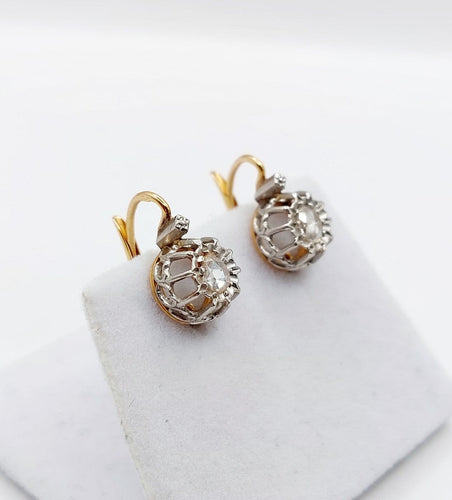 Boucles d'oreilles Dormeuses fleurs de lys en or 18k, platine et diamants taille rose 58 Facettes A07517