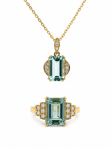 Parure - Bague et pendentif en or jaune, aigues-marines et diamants 58 Facettes Onc