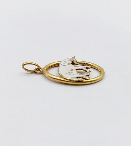 Pendentif Pendentif éléphant antique en or 18k et émail blanc 58 Facettes A07521