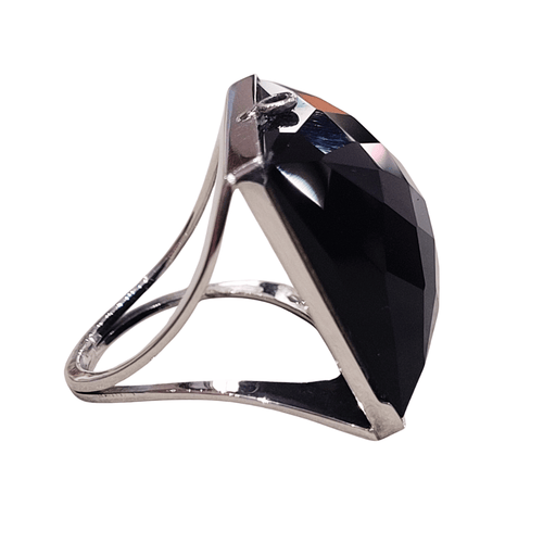 Bague en or blanc 18 ct et onyx 58 Facettes T13