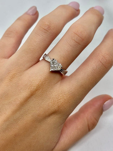 Bague 53 Solitaire cœur - Bague en or blanc 18K et diamants 0,79 ct 58 Facettes 2039