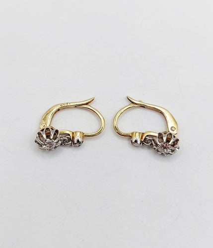 Boucles d'oreilles Dormeuses antiques - Boucles d'oreilles en or 18k, platine et diamants 58 Facettes A07534