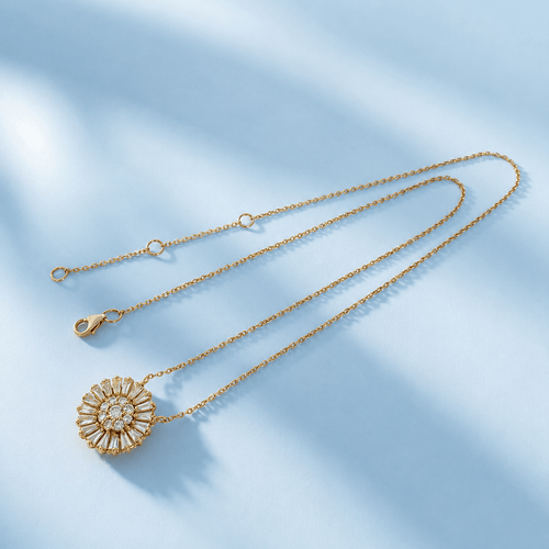 Collier Collier fleur en or jaune 18K et diamants 1,06 ct 58 Facettes 1787