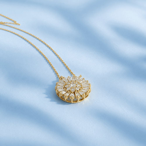 Collier Collier fleur en or jaune 18K et diamants 1,06 ct 58 Facettes 1787