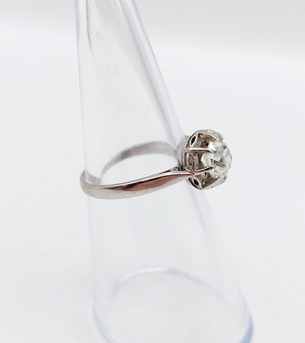 Bague 50 Bague solitaire Art déco en platine et diamant 0,70 ct 58 Facettes A07355