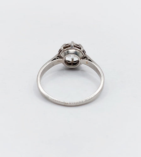 Bague 50 Bague solitaire Art déco en platine et diamant 0,70 ct 58 Facettes A07355