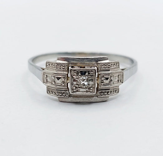 Bague 56 Bague Art déco en or blanc, platine et diamant 58 Facettes A07367