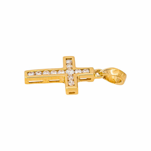 Pendentif Pendentif religieux croix en or jaune et diamants 58 Facettes 5765224CN