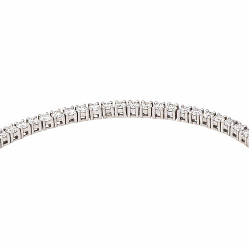Bracelet Bracelet tennis en or blanc et diamants 58 Facettes 5724429RV