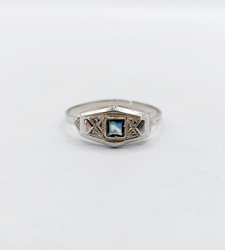 Bague Tank Art déco en or 18k et saphir 58 Facettes A07431