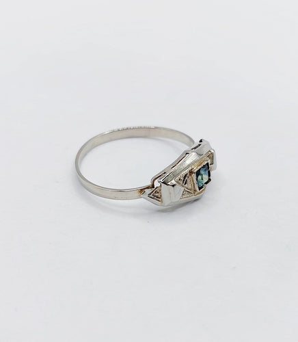 Bague Tank Art déco en or 18k et saphir 58 Facettes A07431