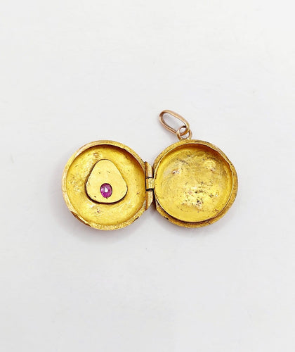 Pendentif Pendentif porte-photo antique en or rose 18k, rubis et diamants 58 Facettes A07411