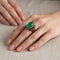 Bague 52 Bague ottomane XIXe en or 14 ct, émeraude de l’Oural et diamants 58 Facettes RI-1044