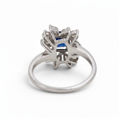 Bague 54 Bague marguerite moderniste en or 18 ct, saphir et diamants 58 Facettes RI-1052