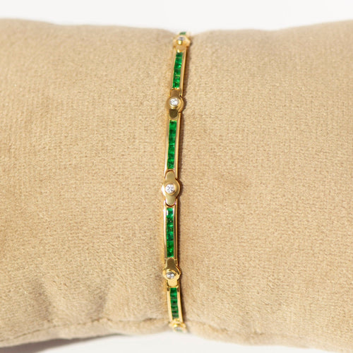 https://cdn.shopify.com/s/files/1/0442/6560/3235/files/tennisarmband-smaragde-brillanten-585er-gelbgoldhoney-jewelry-7696492.jpg?v=1782517339