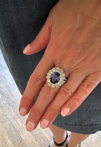 Bague 59 Pompadour - Bague en or gris 18 carats, tanzanite et diamants 58 Facettes B403