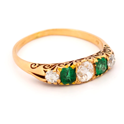 58 Bague ancienne en or 14 carats avec diamant taille ancienne et émeraudes 58 Facettes BB0157F47BE14748A466421F5179F9C2