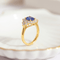 Bague 53 Bague en or jaune avec saphir et diamants 58 Facettes HJ062604