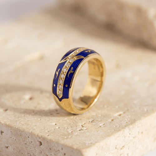 Bague 61.5 Fabergé - Bague en or jaune, émail bleu et diamants 58 Facettes HJ062602