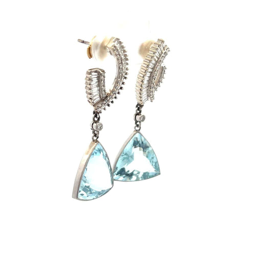 Boucles d'oreilles Boucles d'oreilles pendantes en or blanc 14K, diamants et aigues-marines 58 Facettes