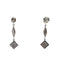 Boucles d'oreilles Boucles d'oreilles pendantes géométriques en or blanc et diamants 58 Facettes UN0151