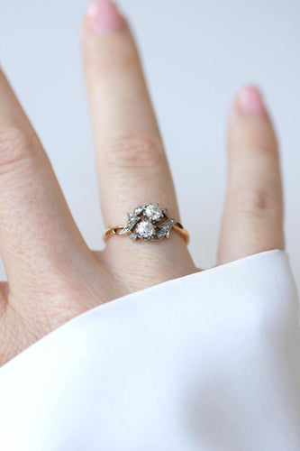 Bague 57 Toi et Moi - Bague en or jaune, platine et diamants 58 Facettes