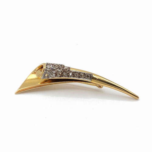 Broche Broche feuille des années 1940 en or jaune, platine et diamants 58 Facettes 268