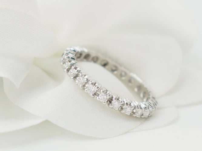 Bague 53 Alliance américaine - Bague en or blanc et diamants 0,75 ct 58 Facettes 33427