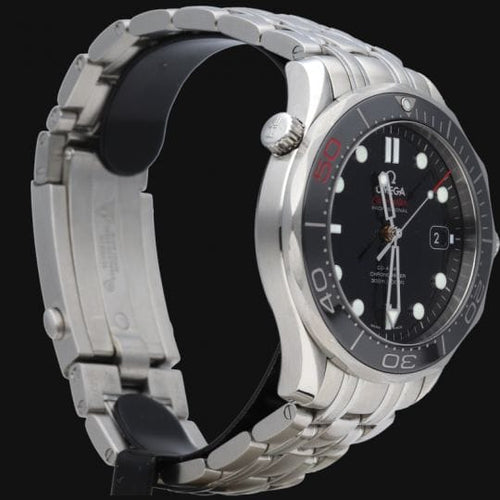 Montre Omega Seamaster - Montre Diver 300M James Bond en acier 58 Facettes MT43762