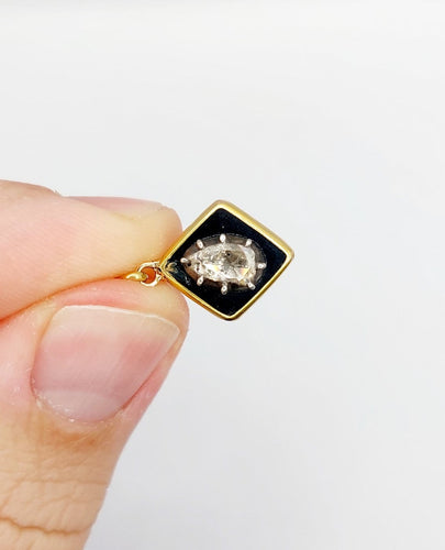 Pendentif Pendentif victorien en or 18k, argent, diamant et émail 58 Facettes A07473
