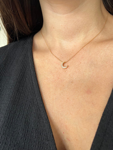 Collier Collier demi-lune en or rose 18K et diamants 58 Facettes