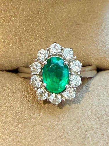 Bague 58 Marguerite - Bague en or blanc, émeraude et diamants 58 Facettes cpazcjpap