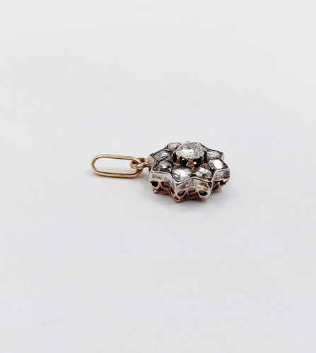 Pendentif Pendentif étoile antique en or 18K, argent et diamants 58 Facettes A07340