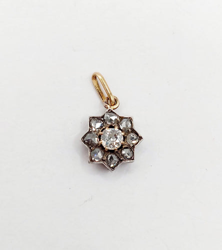 Pendentif Pendentif étoile antique en or 18K, argent et diamants 58 Facettes A07340