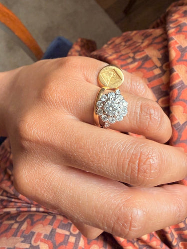 Bague 54 Marguerite - Bague en or jaune, or blanc et diamants 58 Facettes ,mmmm