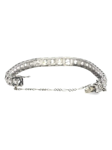 Bracelet Bracelet rivière ancien en or blanc 18K et diamants 58 Facettes 2105
