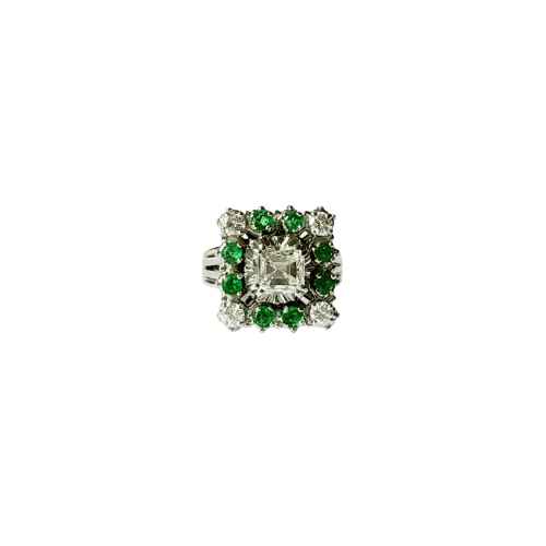 Bague en or gris, diamants et émeraudes vers 1950