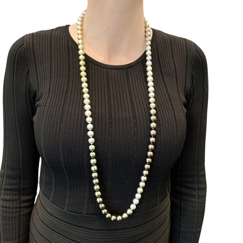 Collier Collier sautoir en or blanc, perles de Tahiti et diamants 58 Facettes 35701