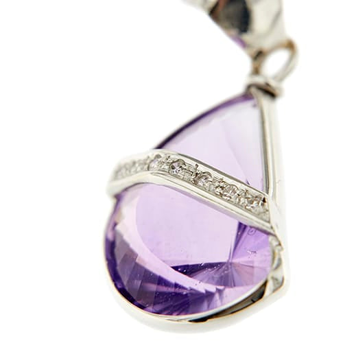 Collier Vieri - Collier en or blanc avec améthyste et diamants 58 Facettes 37363