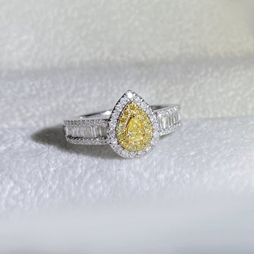 Bague 53 Bague poire en or blanc 18K et diamants jaunes 0,50 ct 58 Facettes GBR1244WG