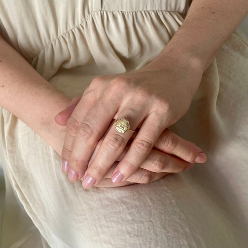Bague 51 Augis - Bague médaille d'amour en or jaune, rubis et diamant 58 Facettes LMB-360