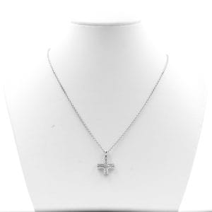 Bulgari - Collier croix en or blanc et diamants 58 Facettes 499C24_M