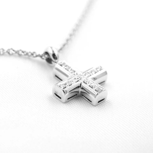 Bulgari - Collier croix en or blanc et diamants 58 Facettes 499C24_M