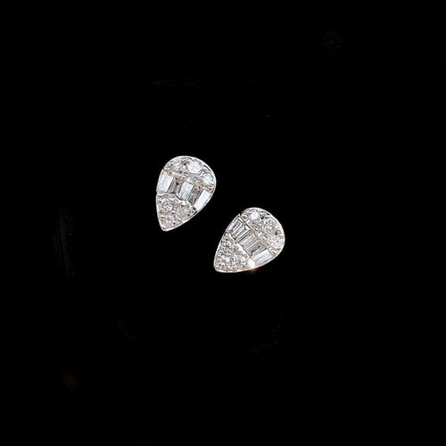 Boucles d'oreilles diamants poire 0,20 ct en or blanc 18K 58 Facettes GER1342WG