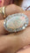 52 Pompadour - Bague en or jaune, opale et diamants 58 Facettes opale