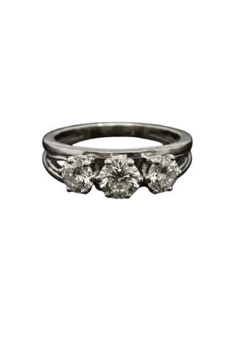 Trilogie - Bague en or blanc et diamants