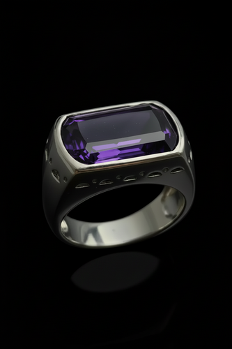 Bague 54 Bague moderne en or blanc 18K avec améthyste 58 Facettes