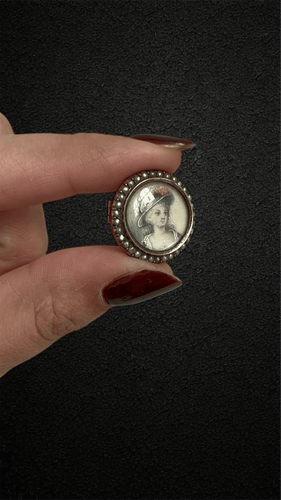 Broche Spilla allemande de birthday 58 Facettes
